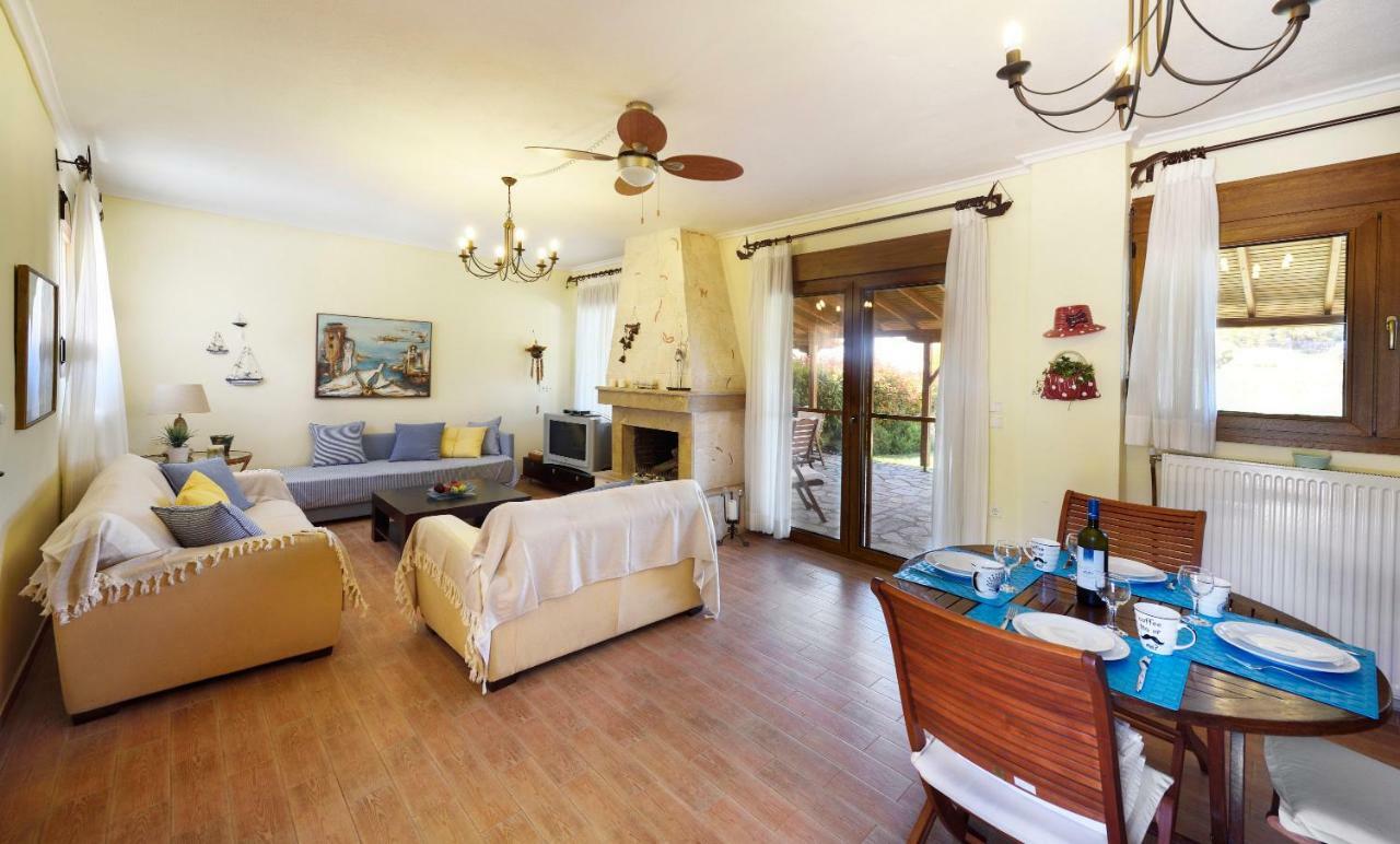 Sani Beach Villa 외부 사진