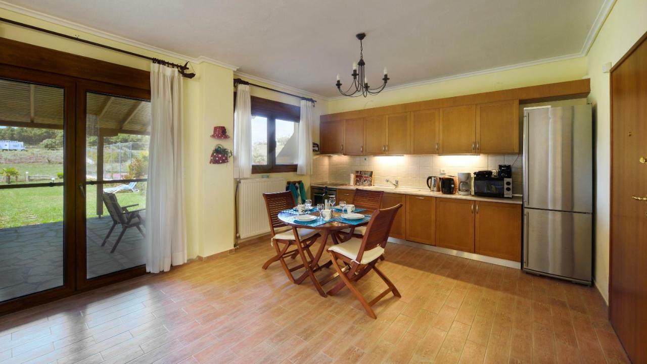 Sani Beach Villa 외부 사진